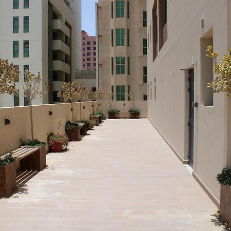 Seino Suites Manama Exteriör bild