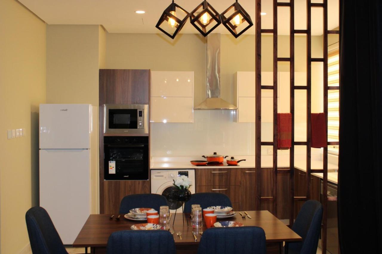 Seino Suites Manama Exteriör bild