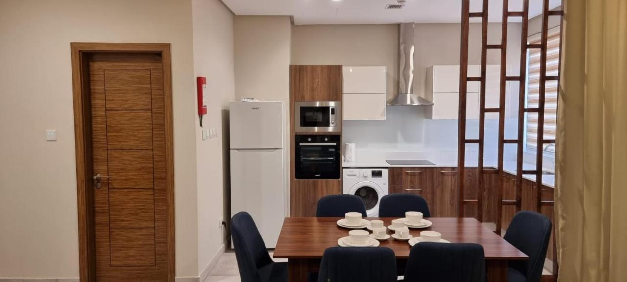 Seino Suites Manama Exteriör bild